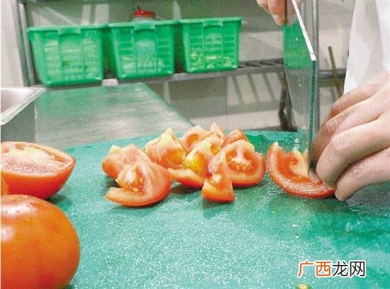 适合大学食堂特色快餐 大学食堂最火项目