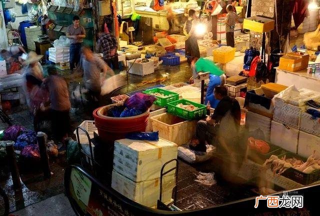 成都酒瓶批发市场有吗,成都小零食批发市场在哪里有
