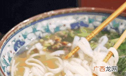 广东河粉的制作配方,汤河粉图片
