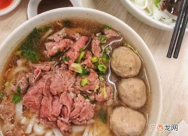 广东河粉的制作配方,汤河粉图片