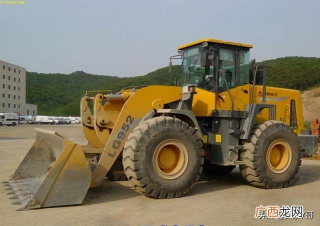 道路施工需要哪些机械,道路工程常用机械