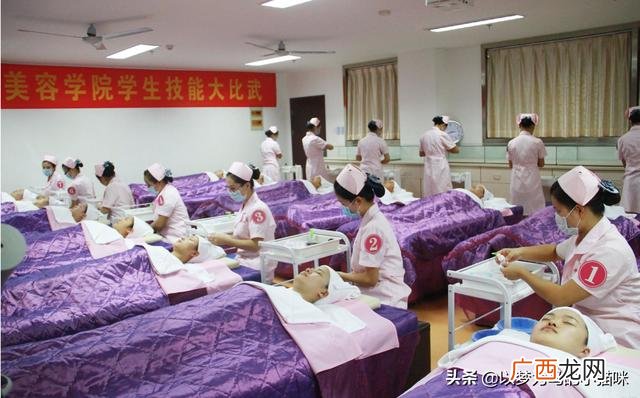 适合无学历女性的职业 四十岁的女人适合学点什么