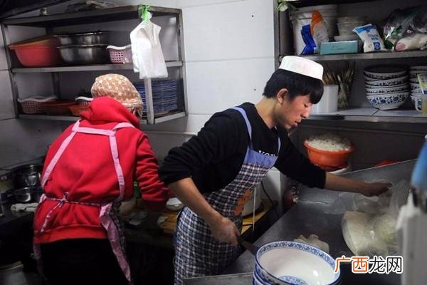 适合夫妻开店 六万创业可以做什么