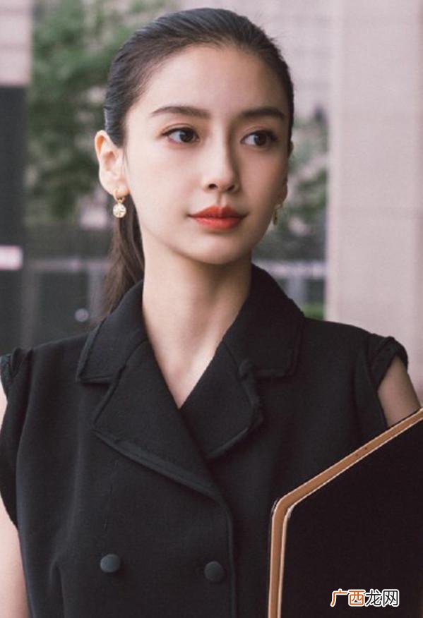 创业时代杨颖开的什么车 创业时代车