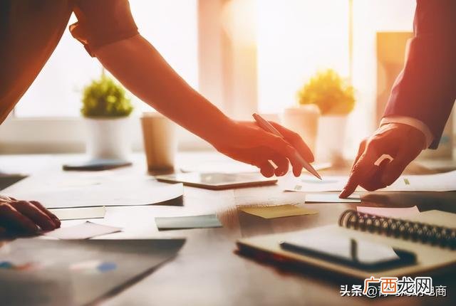 学生开网店卖什么好呢 在家开淘宝网店赚钱吗