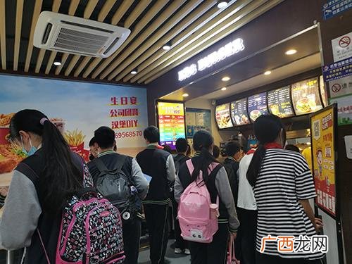 加盟餐饮业的销售客服 餐饮加盟电销