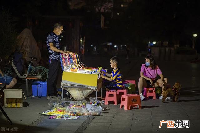 专业的货架定制制造厂家 创业地摊货架