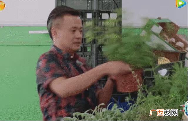 大胃王刮油汤 大胃王