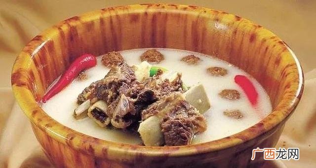 大胃王刮油汤 大胃王