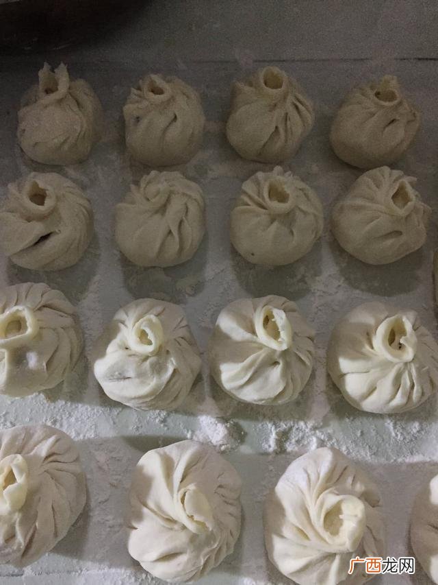 实体店学包子学费一般多少钱,我想开个包子店