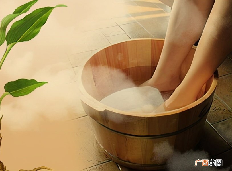 坚持每晚泡脚的作用与功效 晚上泡脚有什么好处