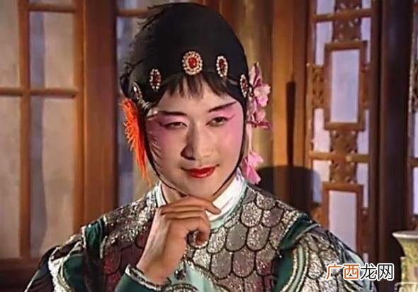 女装大佬是什么意思什么梗？高质量的男扮女装称之为“女装大佬”