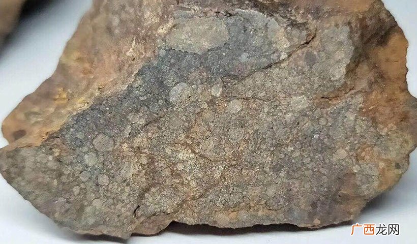 8个重要特征和7个鉴别方法 陨石的特征和鉴别方法
