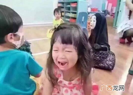 我能怎么办啊我也很绝望啊是什么梗？什么意思？出处及相关示例