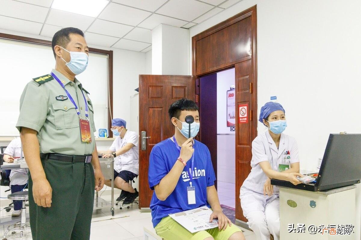 当兵体检要注意什么 当兵体检一般检查哪些项目男性