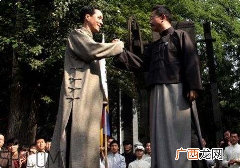 陈独秀同学请坐下是什么意思什么梗？陈独秀请你坐下完整版全文