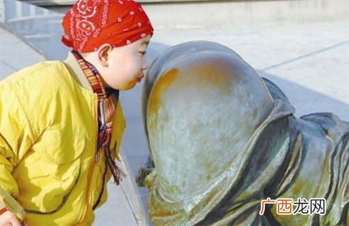 low是什么意思什么梗 low货low逼的含义