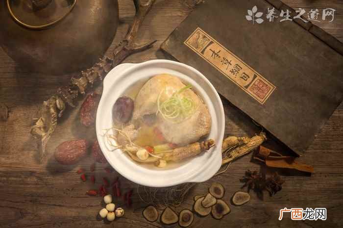 雪梨汤怎么做好吃秋冬季多吃雪梨有滋阴润燥的功效 雪梨汤的9种做法