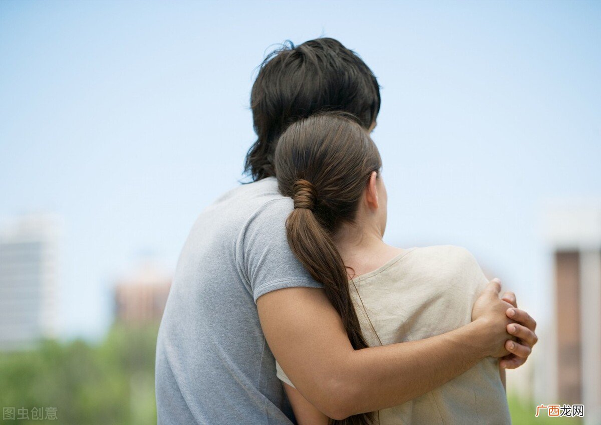 在恋爱中男女之间本垒打的含义 本垒打和全垒打的区别