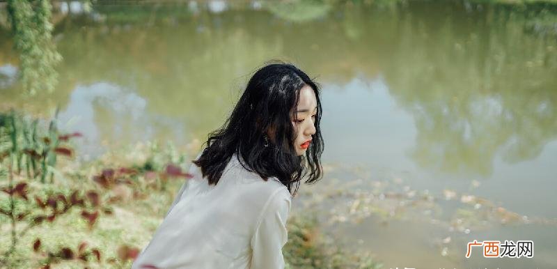 让女孩子主动找你聊天的技巧 怎么让女生主动找你聊天