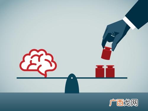 质量和重量的区别,汽车的基准质量和整备质量区别？