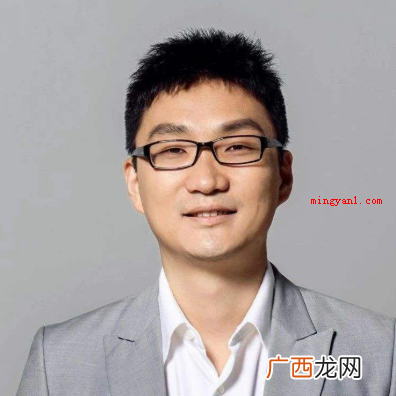 拼多多老板是谁？