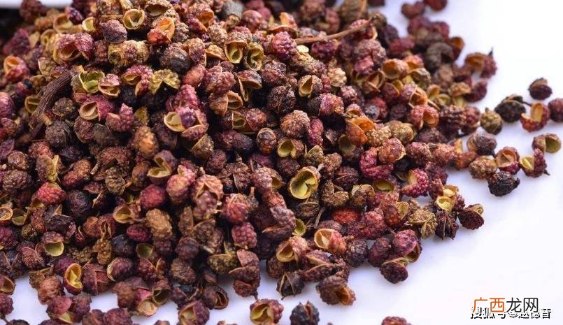 花椒和麻椒有什么区别,花椒鸡和麻椒鸡的区别？