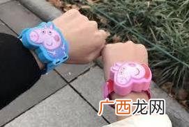 抖音社会人是什么梗？如何假装一个抖音社会人？小猪佩奇为什么会火