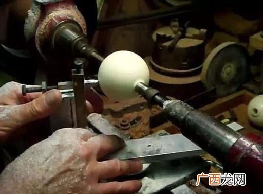 车珠子是什么意思？“一言不合就车珠子”是什么梗