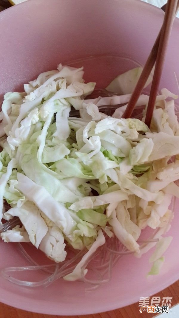 大头菜粉条怎样做好吃,大头菜猪肉炖粉条怎么做好吃？