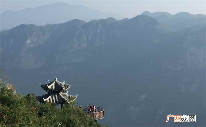 重庆周边旅游景点有云端漫步“云阳龙缸地质公园” 重庆周边旅游景点