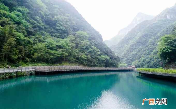 重庆周边旅游景点有云端漫步“云阳龙缸地质公园” 重庆周边旅游景点