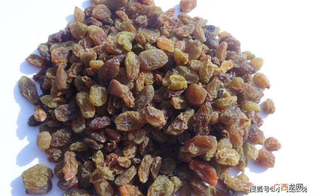 葡萄干的热量是多少,一挂葡萄多少斤？