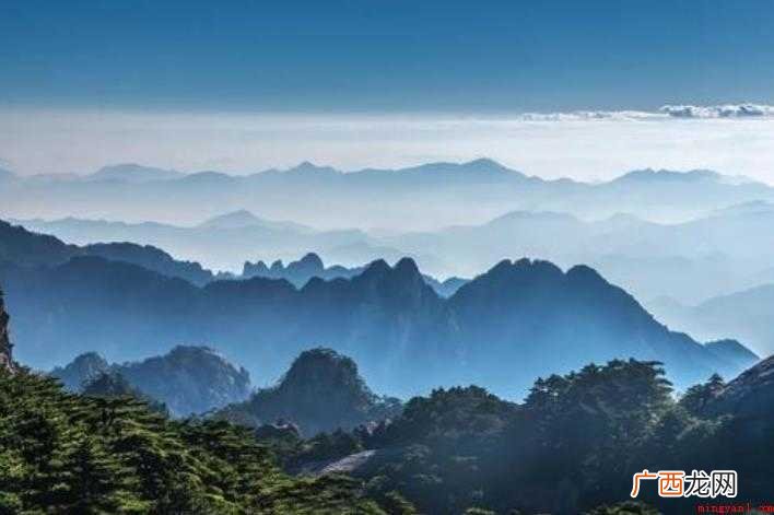 重峦叠嶂的造句有哪些