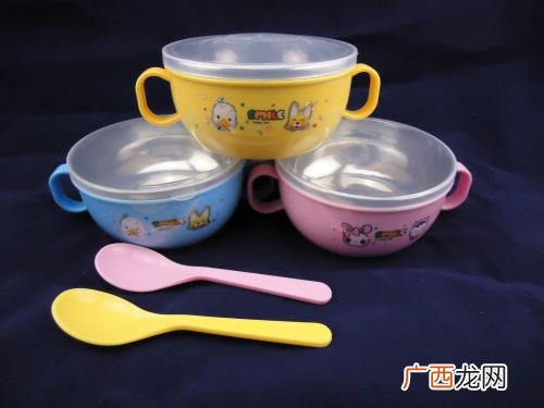 彩釉的碗对身体有害吗,石瓷彩釉有毒吗？