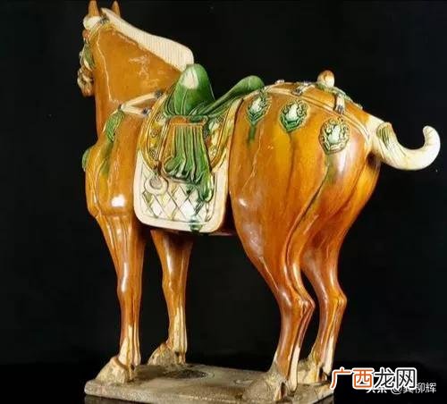 唐朝唐三彩制作工艺特点是什么样的 唐三彩是什么技术