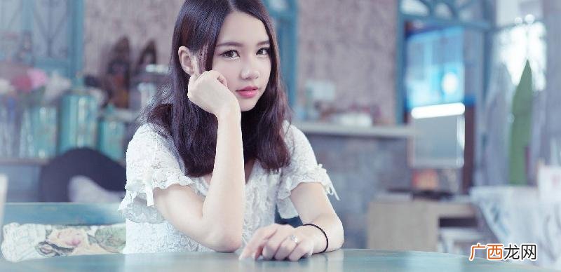 如何撩女生让她心动 如何去追一个女孩子才能让她心动