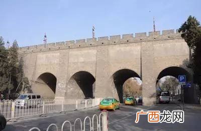 西安北城墙上的四个城门分别叫什么,西安城墙有几个门分别叫什么？