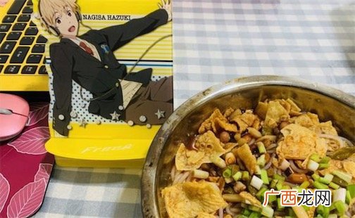 螺蛳粉式炫富是什么意思什么梗 螺蛳粉式炫富的含义及出处