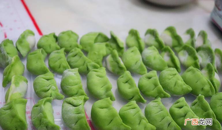 菠菜饺子皮怎么和面,绿饺皮怎么做？