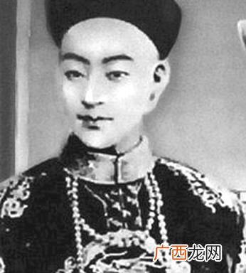 真假光绪元铜板的宝边齿对比 光绪元宝真假辨别方法