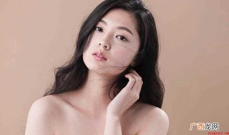 怎样让男生喜欢自己的全部内容 怎样让男生喜欢自己