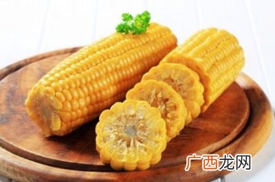 白玉米为什么变黄,牛奶糯玉米为什么煮水后变黄了？