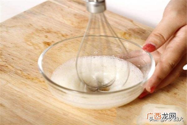 蛋清打不发怎么补救,蛋清越打越稀怎么补救?