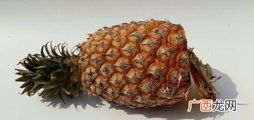凤梨怎么削,削凤梨简单方法？