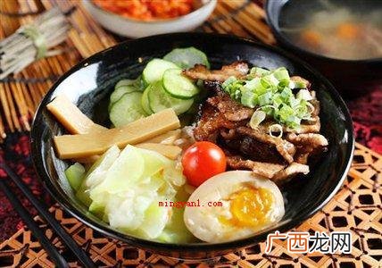 丼饭中的“丼”念jing还是dong？