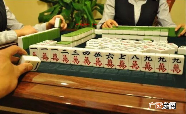 打麻将赢的秘诀是什么？