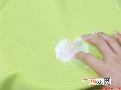 血渍久了怎么洗干净