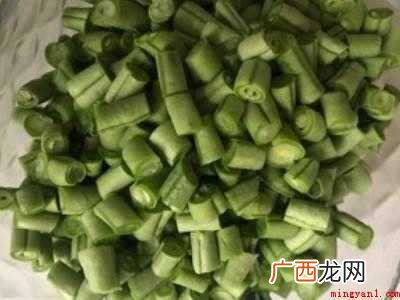 豆角饭用电饭锅怎么做