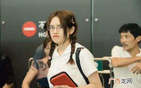 盲式出轨是什么意思什么梗？渣男画师黄嘉伟盲式出轨19岁小三